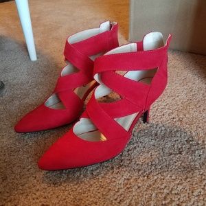 Unisa Unhanaa Womens 7.5M